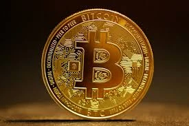‌比特币避险功能失效？多元化配置如何重构？‌